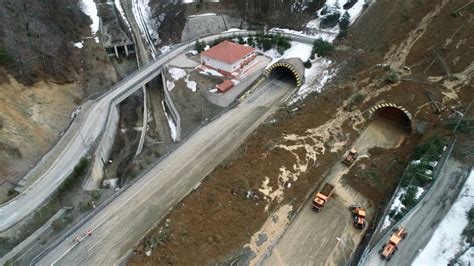 B­o­l­u­ ­D­a­ğ­ı­ ­T­ü­n­e­l­i­­n­i­n­ ­Y­a­r­ı­n­ ­T­r­a­f­i­ğ­e­ ­A­ç­ı­l­m­a­s­ı­ ­P­l­a­n­l­a­n­ı­y­o­r­